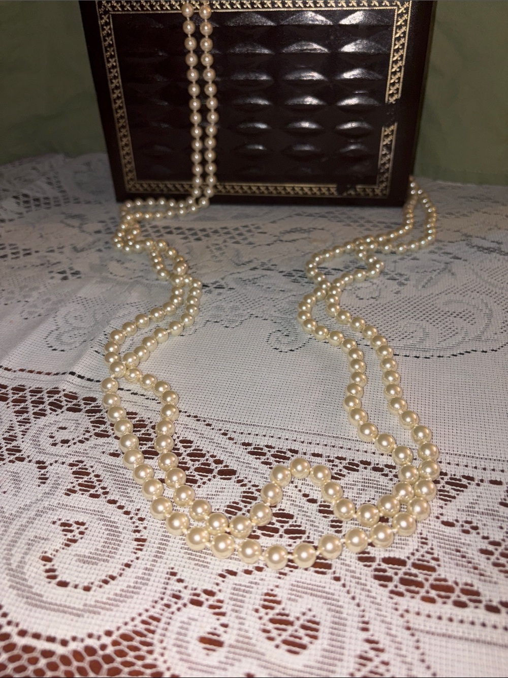 π Joan Rivers Czech Republic X-Long Pearls Strand - Picture 2 of 5